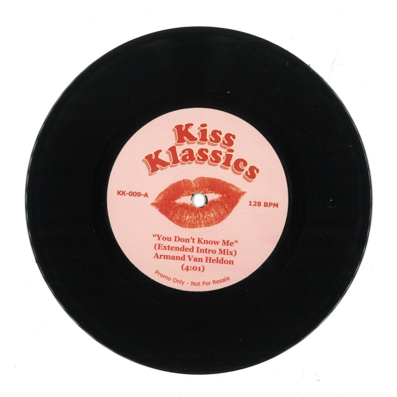 Armand Van Helden, Sam Tweaks - You Don’t Know Me